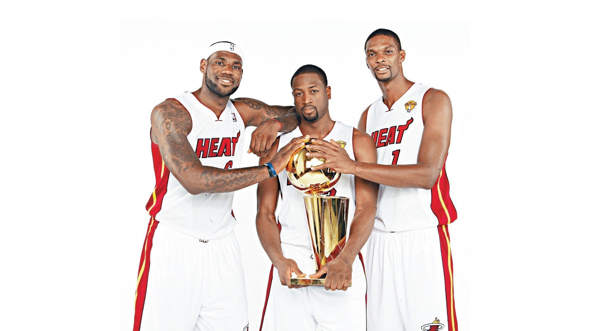 威少的表现再度引发关注,成历史第一,威少到底厉不厉害